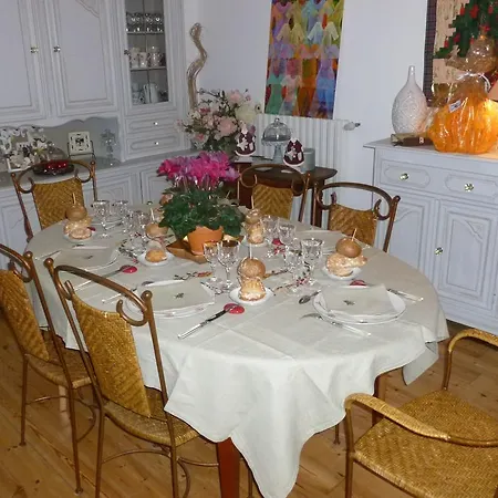 Pensionat Chateau Bily La Chèze