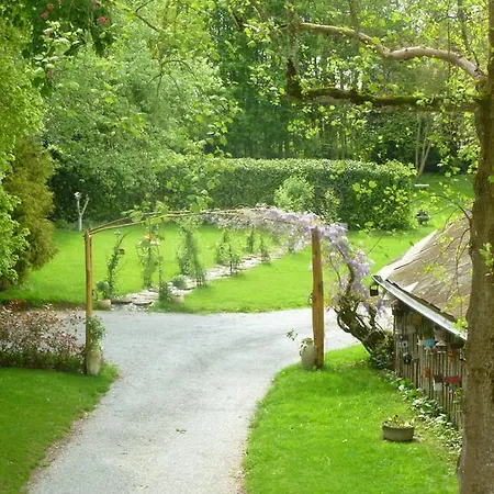 Pensionat Chateau Bily La Chèze